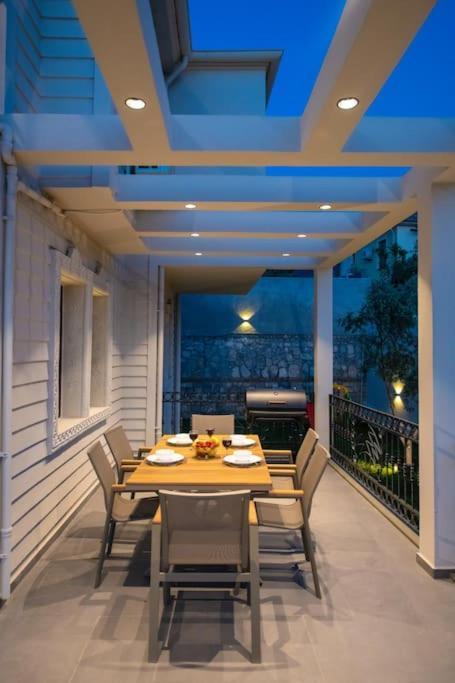 Havuzlu Korunakli Jakuzili Villa Fethiye Zewnętrze zdjęcie